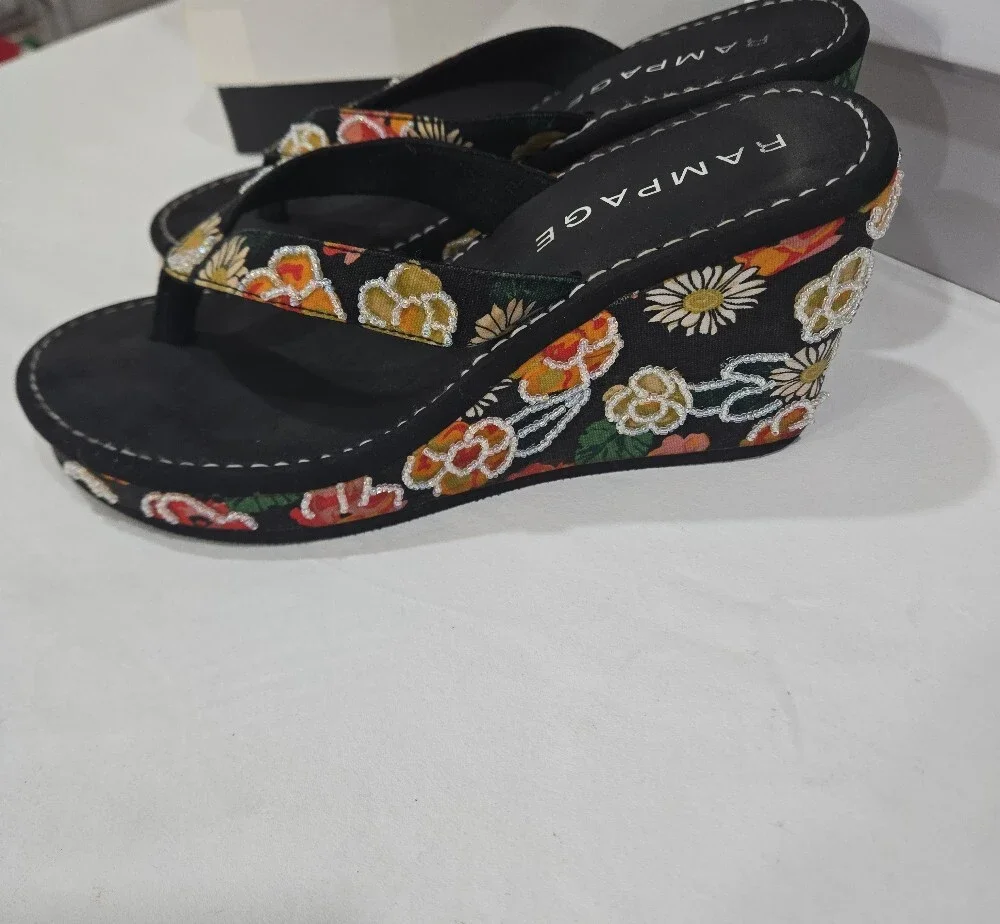 Rampage black wedge